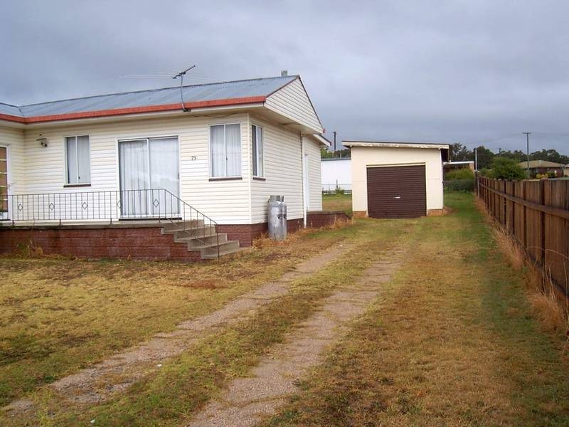 75 Sugarloaf Rd, Stanthorpe QLD 4380