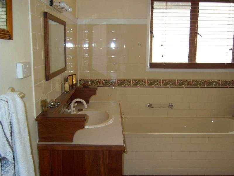 Ballandean QLD 4382