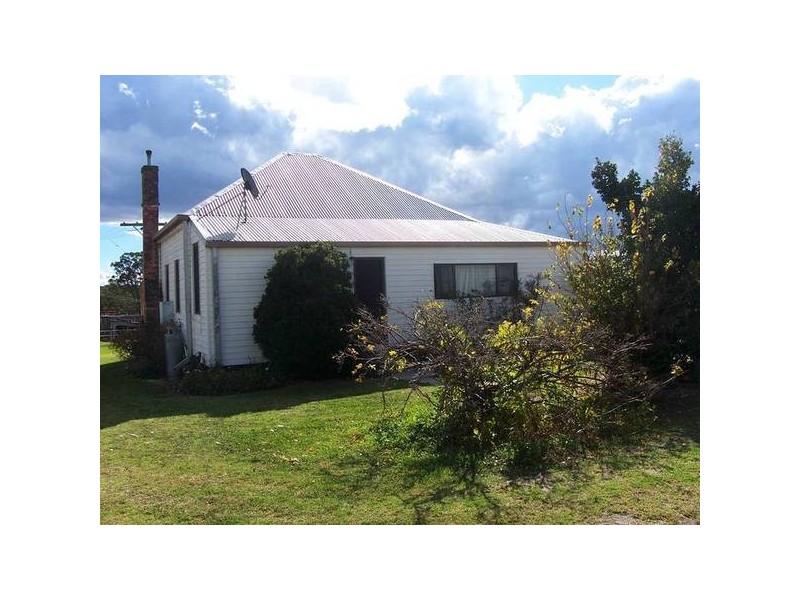 2 West Road, Stanthorpe QLD 4380