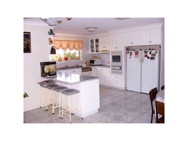 2 West Road, Stanthorpe QLD 4380