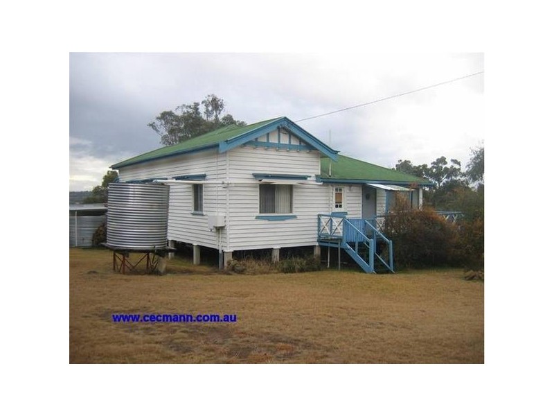 2533 Pyramids Road, Wyberba QLD 4382