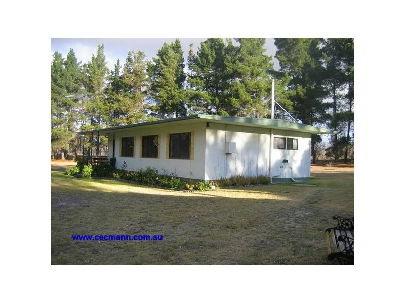 9 Halls Lane, The Summit QLD 4377