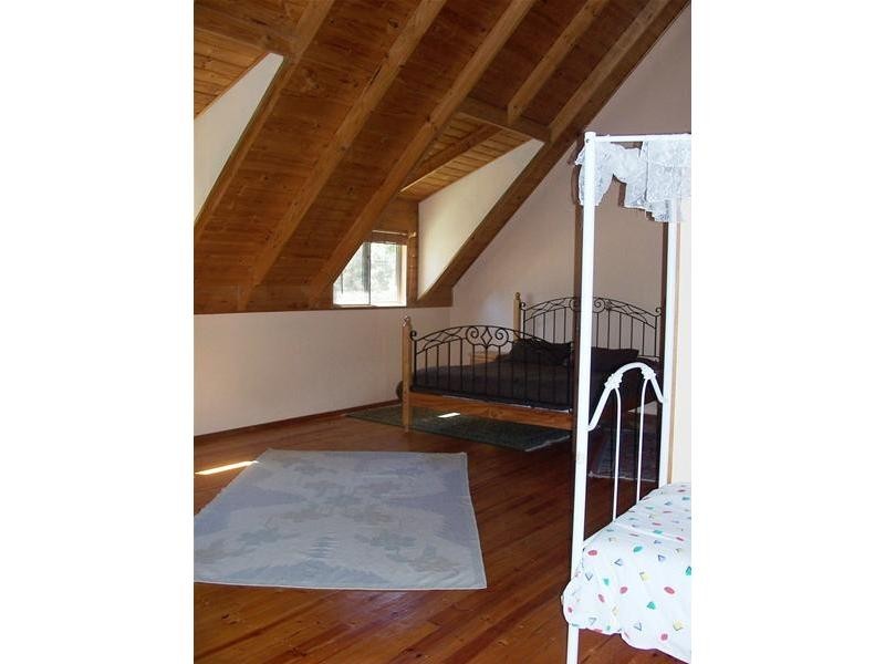 40 Roberts Road, Stanthorpe QLD 4380