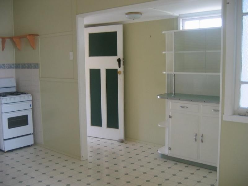 7 McGregor Tce, Stanthorpe QLD 4380