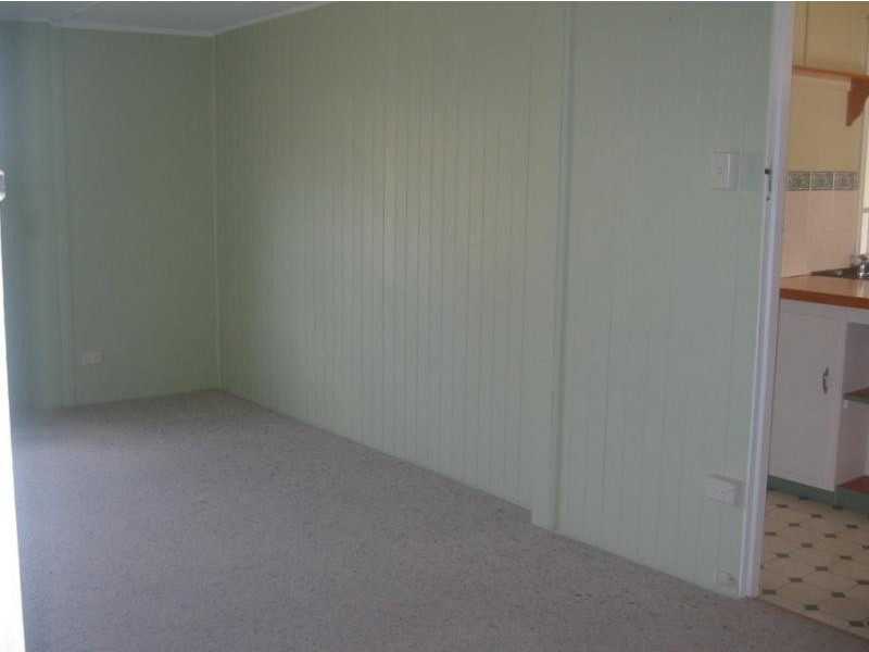 7 McGregor Tce, Stanthorpe QLD 4380