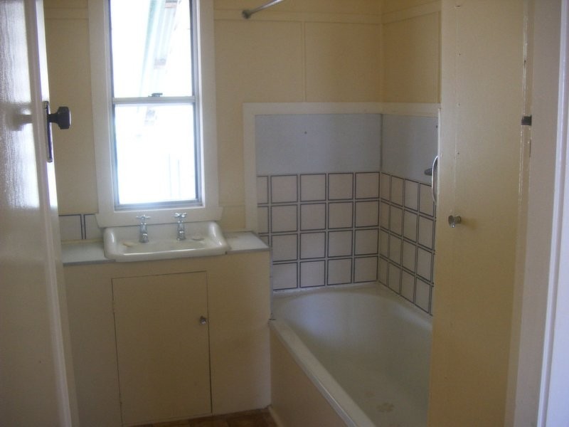 35 Hillcrest Street, Stanthorpe QLD 4380