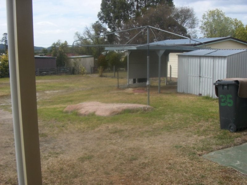 35 Hillcrest Street, Stanthorpe QLD 4380