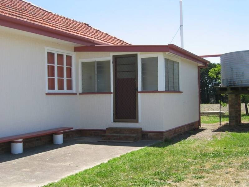 596 Old Warwick Road, Stanthorpe QLD 4380