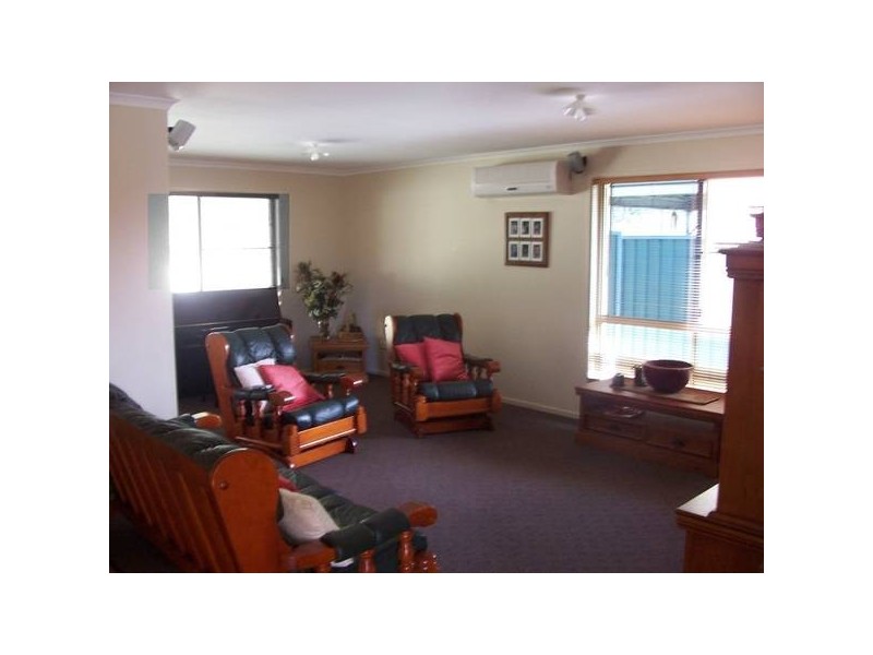 Wright Court, Stanthorpe QLD 4380