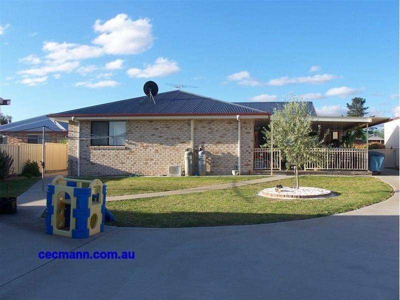 5 Torrisi Terrace, Stanthorpe QLD 4380