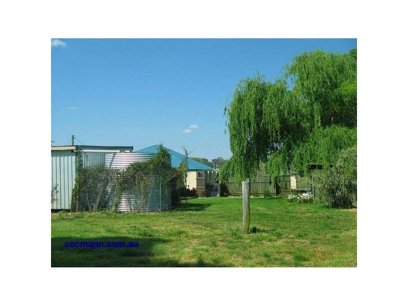 1347 Amiens Road, Stanthorpe QLD 4380