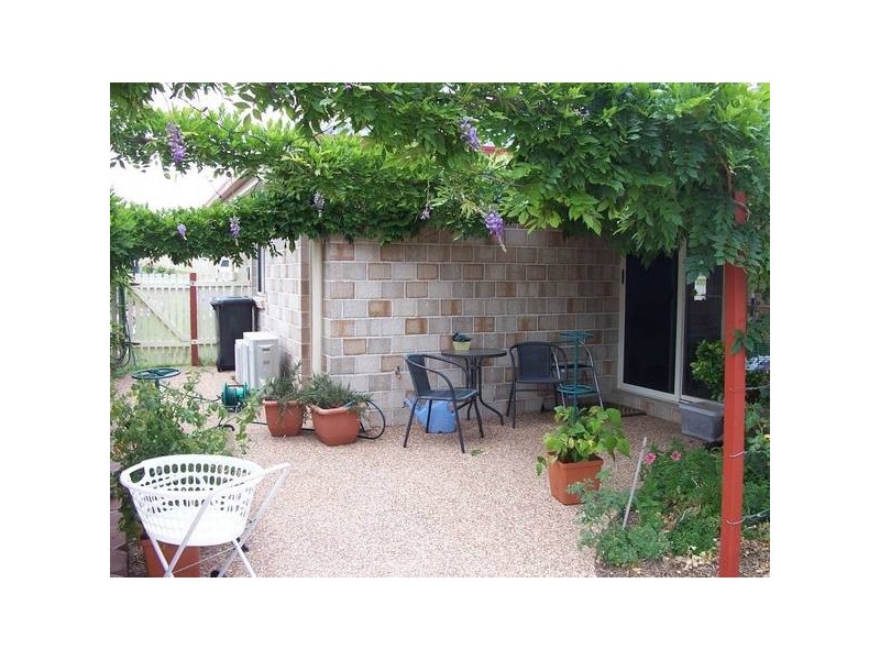 Torrisi Tce, Stanthorpe QLD 4380