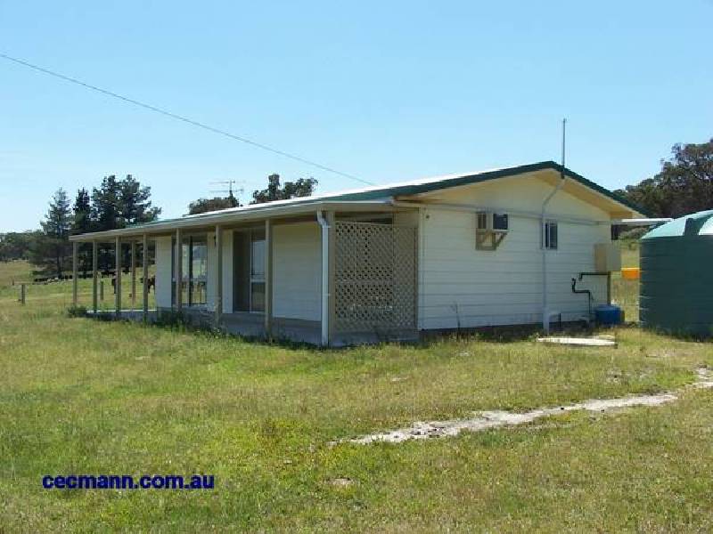 Pyramids Road, Stanthorpe QLD 4380