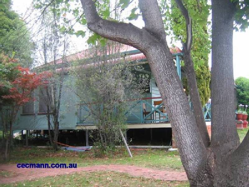 137 Rouse Street, Tenterfield NSW 2372