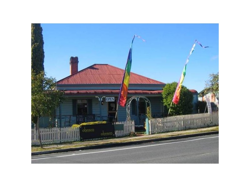 137 Rouse Street, Tenterfield NSW 2372