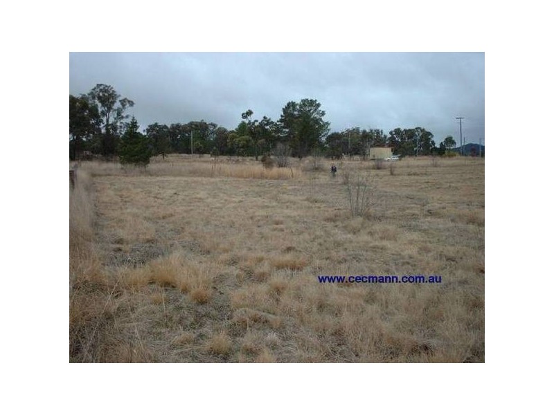2 New England Highway, Severnlea QLD 4352