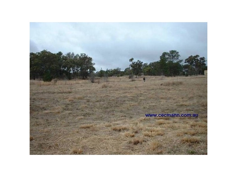2 New England Highway, Severnlea QLD 4352