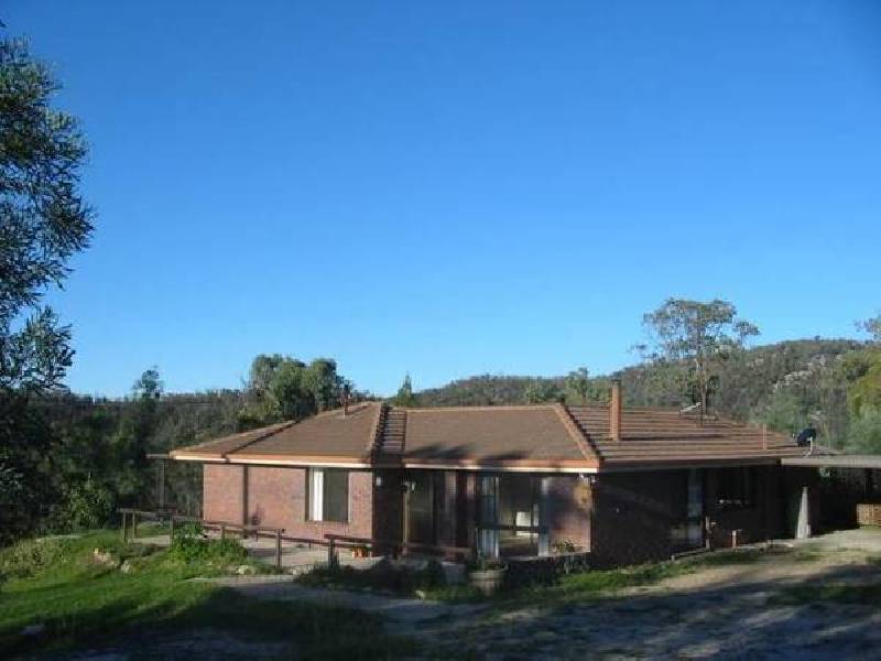 51 Maclean Lane, Ballandean QLD 4382