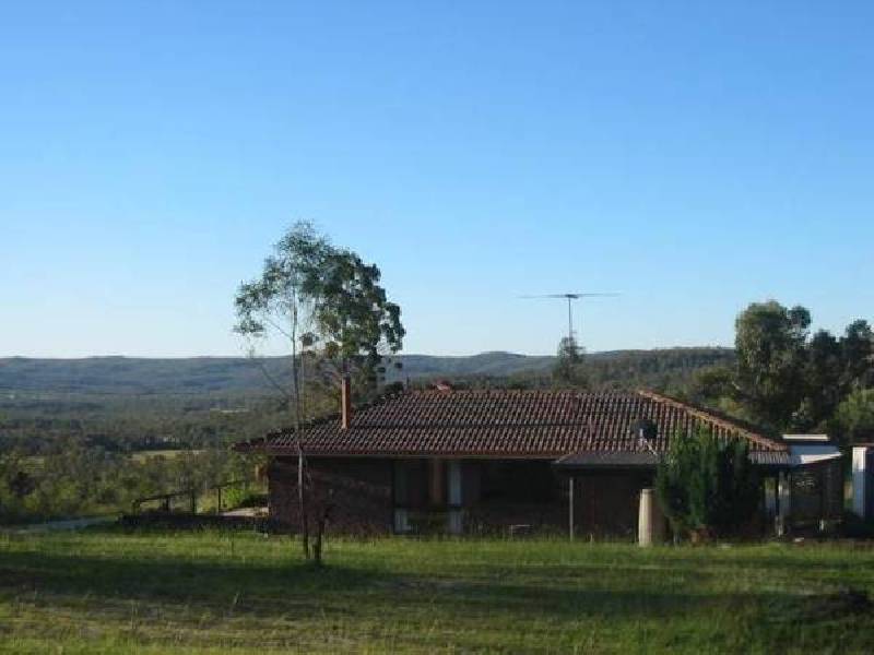 51 Maclean Lane, Ballandean QLD 4382