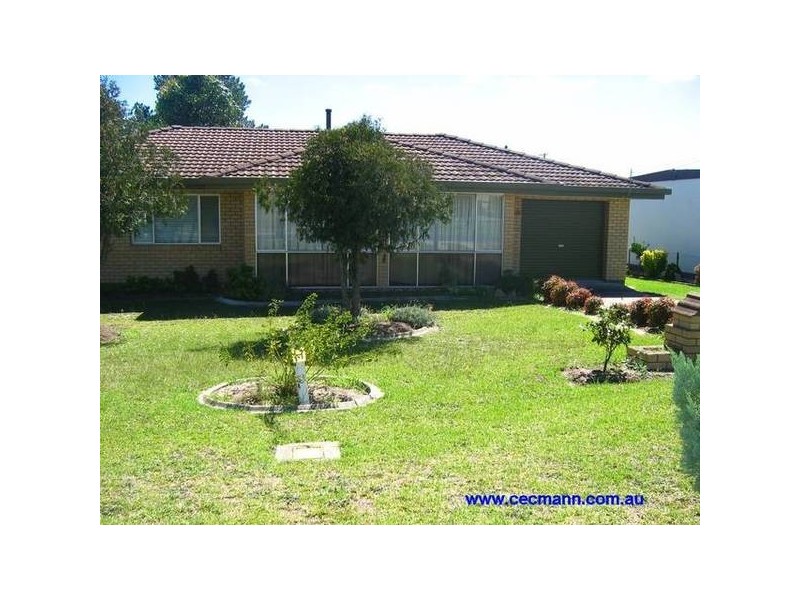 Ellevsen Street, Stanthorpe QLD 4380