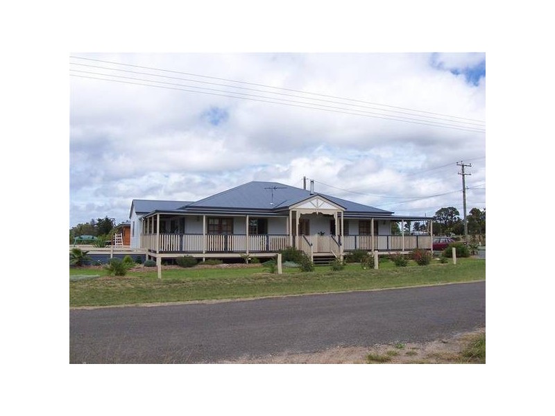 110 Old Warwick Road, Applethorpe QLD 4378