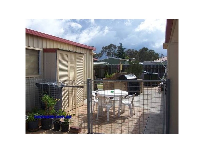 16 Recreation Cres, Stanthorpe QLD 4380
