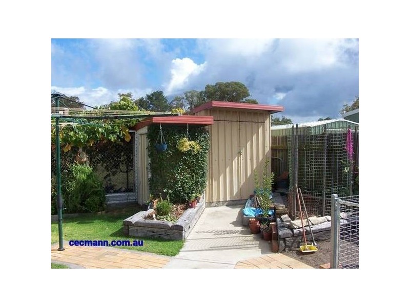 16 Recreation Cres, Stanthorpe QLD 4380