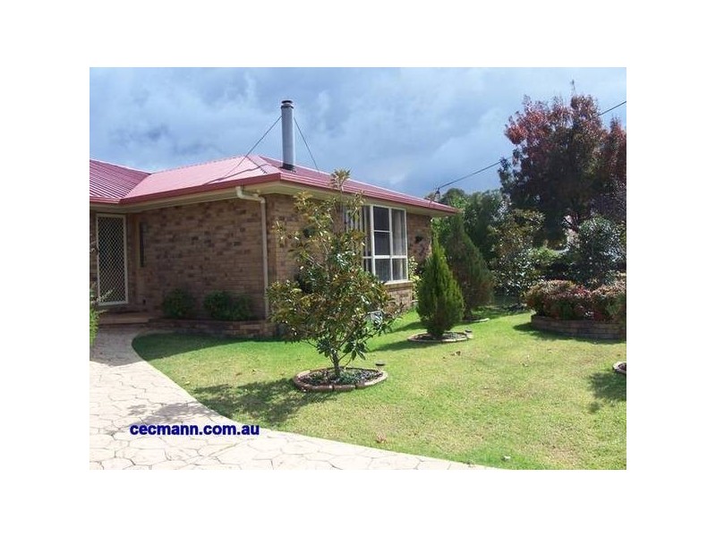16 Recreation Cres, Stanthorpe QLD 4380