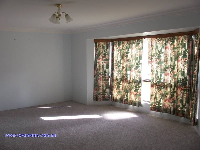 3 Francis, Stanthorpe QLD 4380