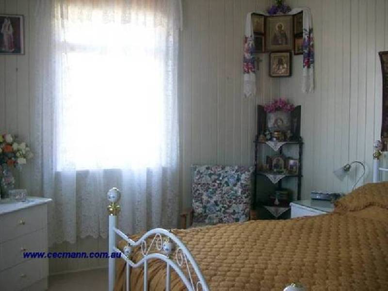 30 McGregor Terrace, Stanthorpe QLD 4380