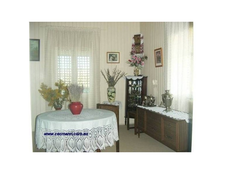 30 McGregor Terrace, Stanthorpe QLD 4380