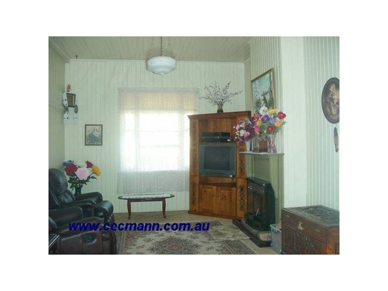 30 McGregor Terrace, Stanthorpe QLD 4380