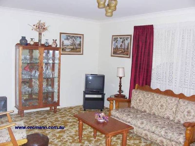 Denham St, Stanthorpe QLD 4380