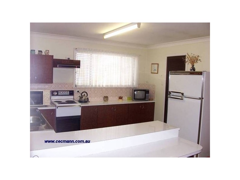Denham St, Stanthorpe QLD 4380