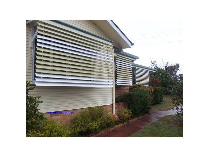 Gleeson St, Stanthorpe QLD 4380