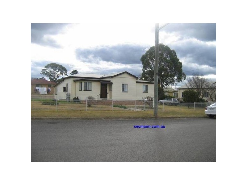 Symes Street, Stanthorpe QLD 4380