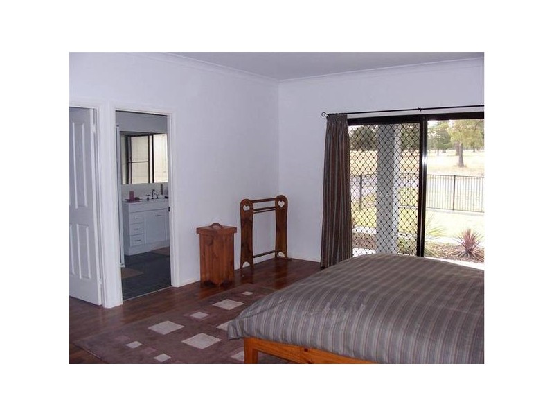 45 Amosfield Road, Stanthorpe QLD 4380