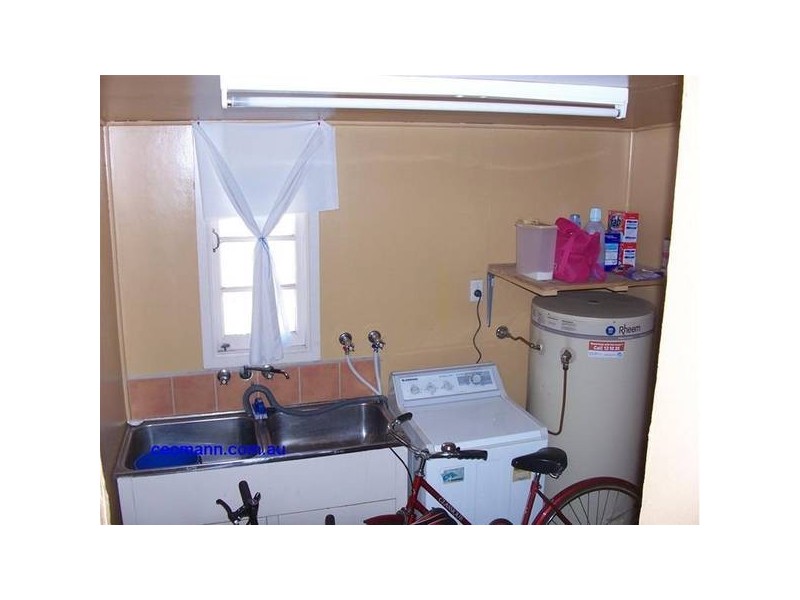 16 Archibald Street, Stanthorpe QLD 4380