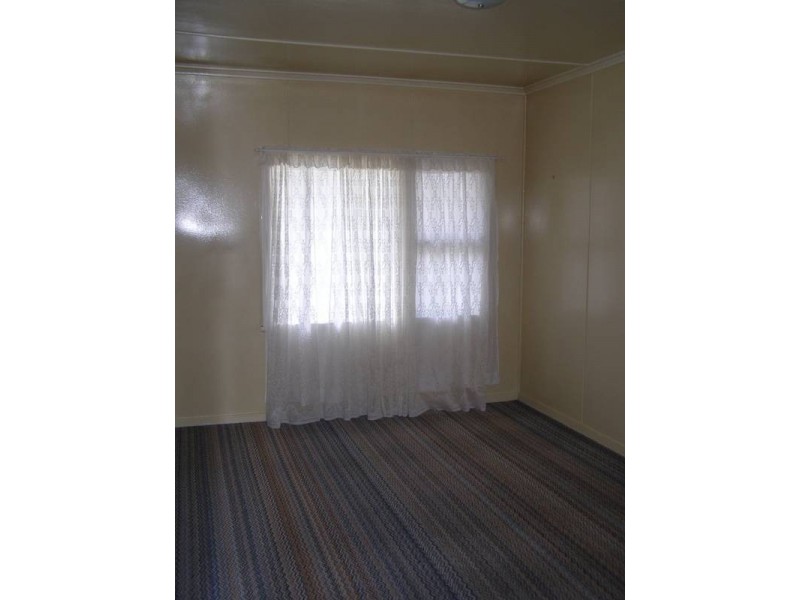 14 Day Street, Stanthorpe QLD 4380