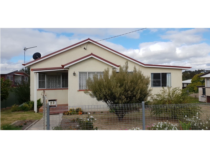23 Wolfram Street, Stanthorpe QLD 4380