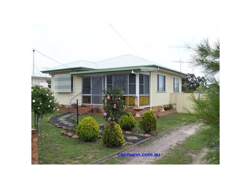 16 Thorpe Street, Stanthorpe QLD 4380
