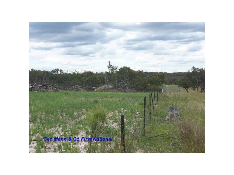 3 Nundubbermere Rd, Stanthorpe QLD 4380