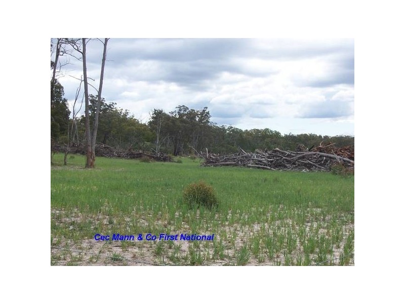 3 Nundubbermere Rd, Stanthorpe QLD 4380