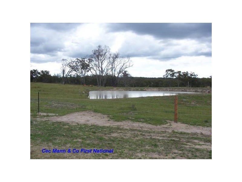 4 Nundubbermere Rd, Stanthorpe QLD 4380