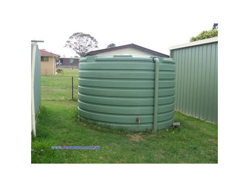 54 SYMES ST, Stanthorpe QLD 4380