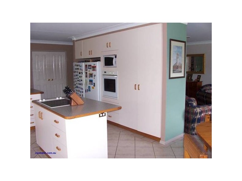 115 Jimmy Mann Rd, Stanthorpe QLD 4380