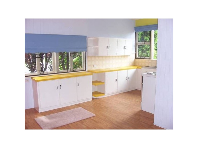 4 Allison St, Stanthorpe QLD 4380