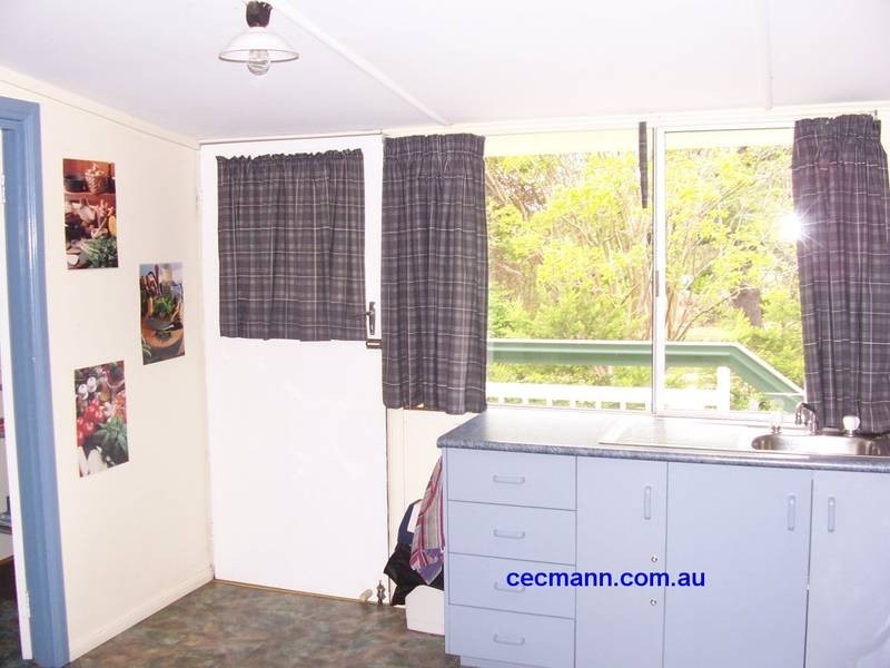 23 COLLEGE ROAD, Stanthorpe QLD 4380