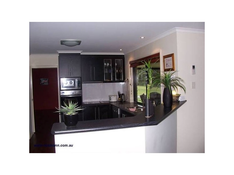 83 Mills Road, Stanthorpe QLD 4380