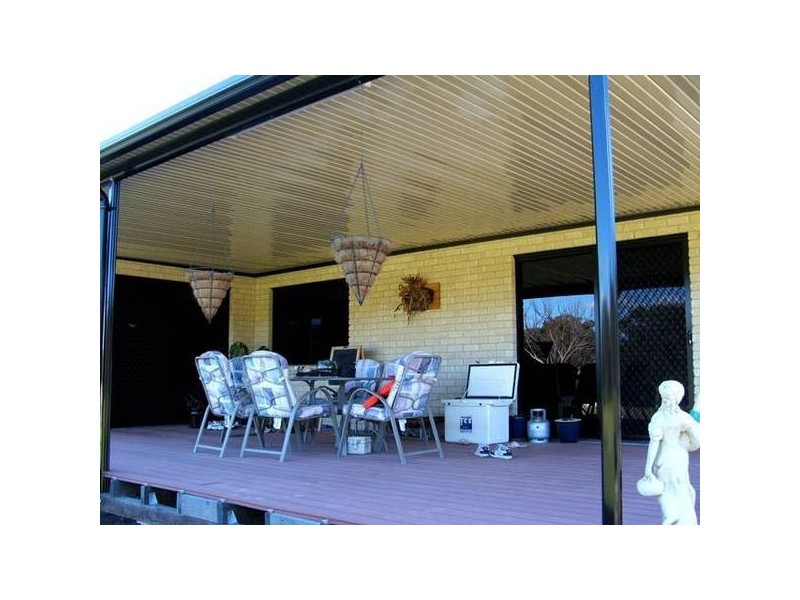 83 Mills Road, Stanthorpe QLD 4380